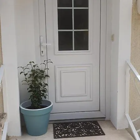 Antonela Apartment *